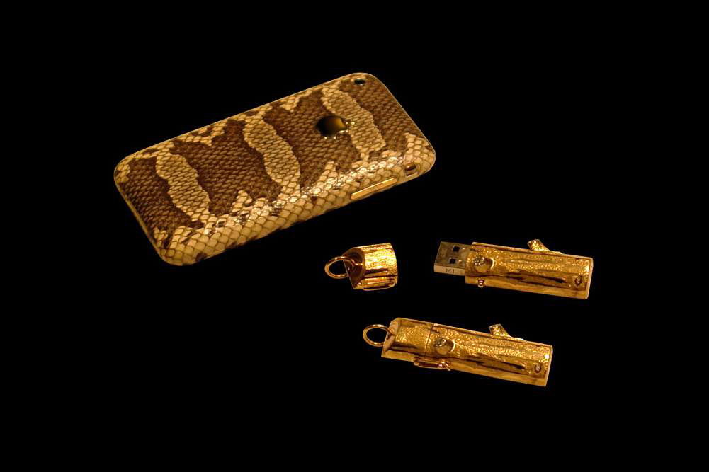 MJ - USB Flash Drive Gold 777 Diamond Limited Edition - Gold Diamond Super Fast 32gb & Apple iPhone Leather Gold